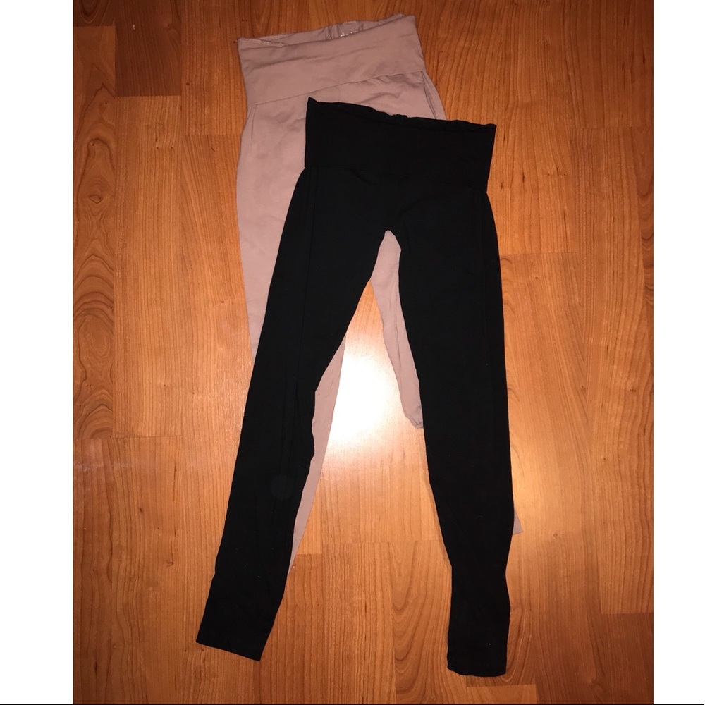 2 Pairs of High Waisted Blush and Black Leggings